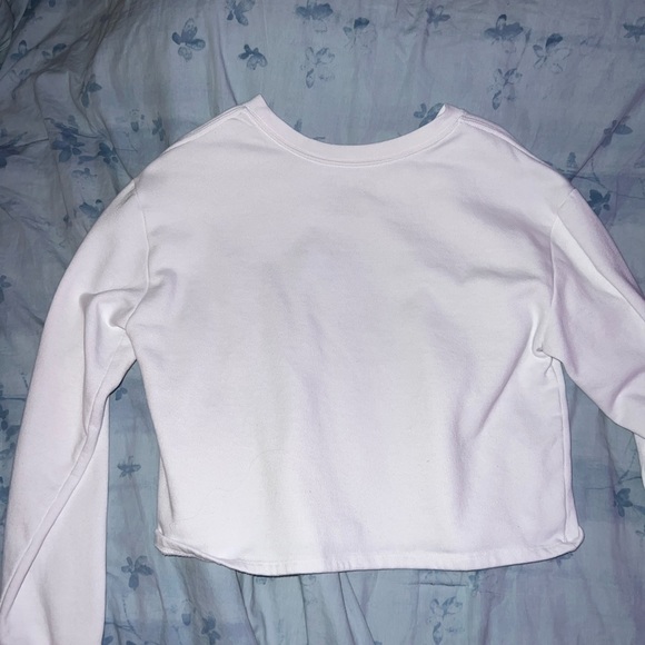 Love Tribe BOMBSHELL Large crop sweater - Picture 2 of 3